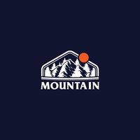 logo de aventura de montaña vector