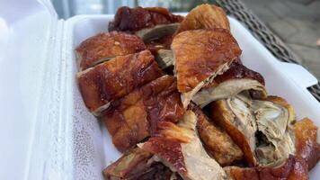 roast duck, duck is an indispensable dish during the Lunar New Year. Doan Ngo Tet holiday video