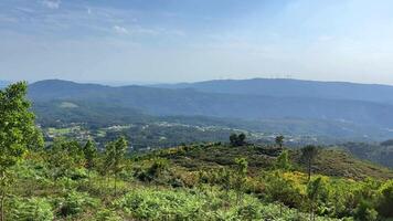 view from the highest mountain in Portugal Atlantic Ocean and the sun is shining video