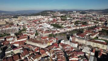 flyga ovan stad av braga portugal video