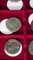 vieux pièces de monnaie détail video