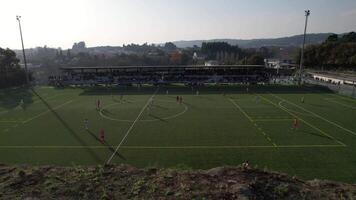 calcio incontro aereo Visualizza video