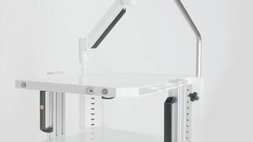 proche en haut de une blanc cabinet pour une médical laboratoire sur blanc mur Contexte. . Nouveau meubles pour une médical bureau. video