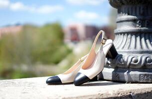 elegante mujer Zapatos un cómodo primavera estilo foto