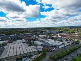 alto ángulo ver de Wolverhampton ciudad de metropolitano ciudad en el Oeste la región central de Inglaterra, Inglaterra, unido Reino. mayo 4to, 2024 foto