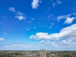 aéreo ver de histórico Canterbury ciudad centro, Kent, Inglaterra, genial Bretaña. abril 20, 2024 foto