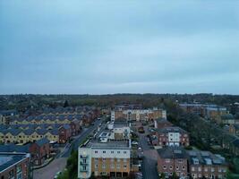 aéreo ver de central madera de boreham Londres ciudad de Inglaterra durante nublado y lluvioso día, Inglaterra Reino Unido. abril 4to, 2024 foto