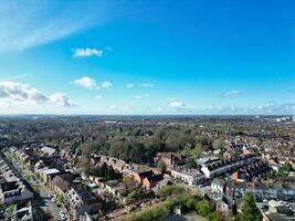 aéreo ver de edificios a ciudad centrar y céntrico de Coventry ciudad de Inglaterra unido Reino. marzo 30, 2024 foto