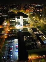 alto ángulo ver de iluminado histórico central Coventry ciudad de Inglaterra, unido Reino. abril 8, 2024 foto