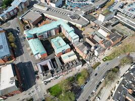 aéreo ver de edificios a ciudad centrar y céntrico de Coventry ciudad de Inglaterra unido Reino. marzo 30, 2024 foto