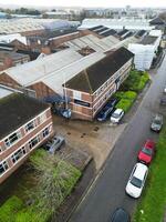 aéreo ver de elstree Londres ciudad de Inglaterra genial Bretaña durante nublado y Ventoso día. abril 4to, 2024 foto