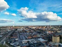 ciudad centrar edificios de Birmingham central ciudad de Inglaterra unido Reino durante puesta de sol. marzo 30, 2024 foto