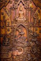 madera tallado de budista historia foto