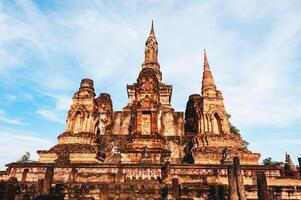 cultural puntos de referencia el histórico Esmeralda antiguo ciudad es un antiguo civilización en sukhothai provincia en tailandia foto