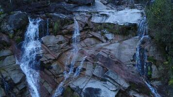 vue aérienne de la cascade video