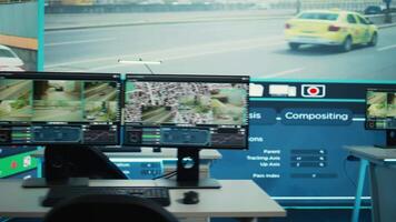 público seguridad sede equipado con satélite cctv sistema, supervisión tráfico vía En Vivo Radar vigilancia imágenes. reconocimiento observación habitación con oficinas, gobierno despacho. video