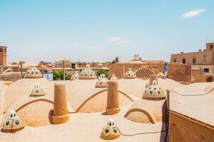 Kashan, corrí - 29 junio, 2022 - famoso techo domos y Arte en caliente baños salón garmkhaneh a sultán amir ahmad casa de baños. persa casa de baños. Kashan popular turista destino foto