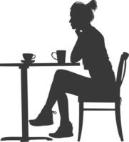 silueta mujer sentado a un mesa en el café bar restaurante negro color solamente vector