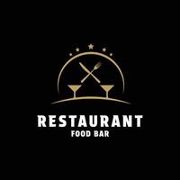 restaurante comida bar logo diseño concepto con tenedor, cuchillo y vaso vector