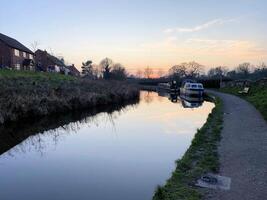 A view of the Shropshire Union Canal at Whitchurch photo