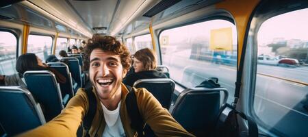 ai generado masculino turista tomando selfie en tren generativo ai foto