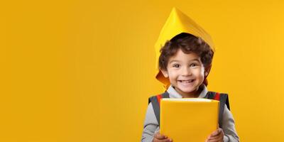 niños con libros y mochilas espalda a colegio foto