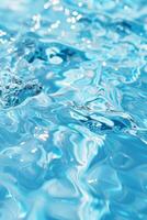 agua en el piscina de cerca foto