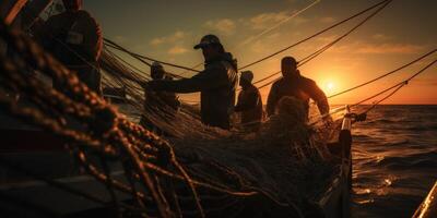 atrapando Mariscos en el Oceano en barcos foto