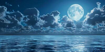 lleno Luna Oceano foto