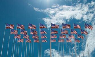 Estados Unidos nosotros bandera unido fijado americano azul cielo nube blanco antecedentes fondo de pantalla Copiar espaciador celebracion festival libertad independencia fiesta nacional 4to adelante julio mes monumento raya americano bandera foto