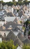 trulli, el típico antiguo casas en alberobello. foto