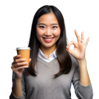 sorridente jovem mulher segurando café copo e fazer Está bem placa com mão png