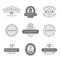 restaurante logos y insignias plantillas conjunto ilustración. vector