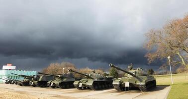 tanks on the memorial war photo