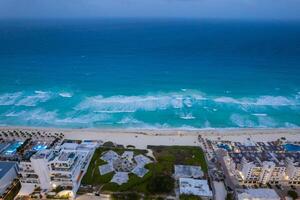 Afternoon in the cancun hotel zone photo