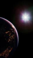 Erde beim Nacht mit Stadt Beleuchtung. Elemente möbliert durch NASA, Vertikale video