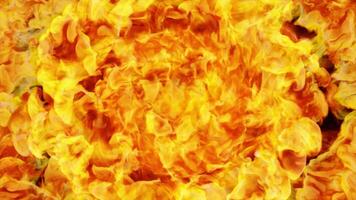 Feuer bewirken sprengen Explosion gegenüber zu Kamera glühend Flammen auf schwarz Hintergrund video