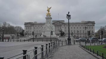 London, United Kingdom - April 2, 2024 - Buckingham Palace royal residence and the administrative headquarters of the monarch of the UK video