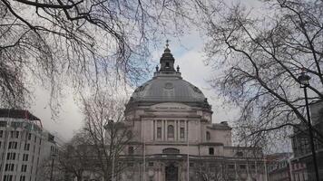 Londres, uni Royaume - le méthodiste central salle dans Westminster, une église et une conférence centre video