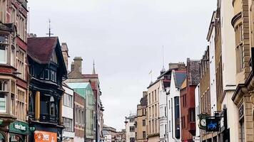 Oxford ciudad pueblo centrar calle, histórico edificios y historias video