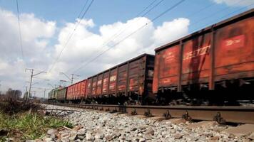 carga tren paseos en rieles 4k antecedentes video