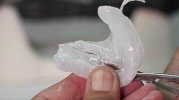 zirkonium porslin och implantera studier i de dental laboratorium mun vakt för tänder video