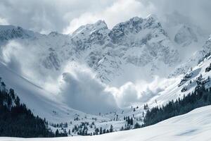 descendencia de un enorme avalancha desde el montaña, invierno naturaleza paisaje foto