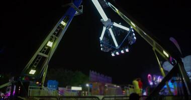Mechanical ride in the night video