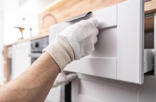 Professional Modern Residential Kitchens Installation photo