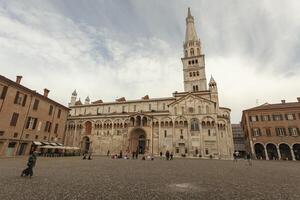 modena Italia 1 octubre 2020 modena s catedral en el historiacl ciudad centrar foto