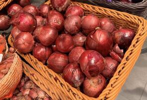 Red onions background photo