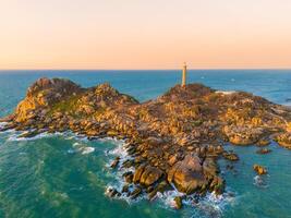 aéreo ver de ke Georgia playa a mui nordeste, phan ladrón, binh tuan, Vietnam. ke Georgia capa o faro es el más favorito destino para visitantes foto