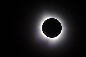 total solar eclipse abril 2024 en Ohio, unido estados foto