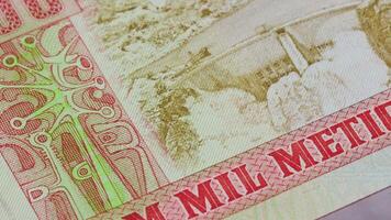 100000 mozambikanska metiska nationell valuta Rättslig anbud räkningen stänga upp 3 video